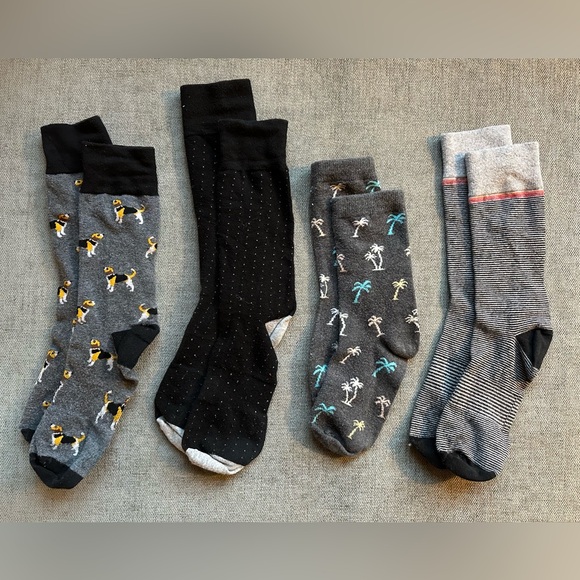 Assorted Patterned Men's Socks - Picture 2 of 6